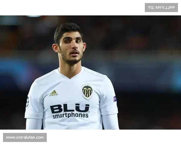 狼队以2500万欧签费尔洛佩斯顶替库尼亚空缺全力补强进攻线 狼队以2500万欧签费尔洛佩斯顶替库尼亚空缺全力补强进攻线