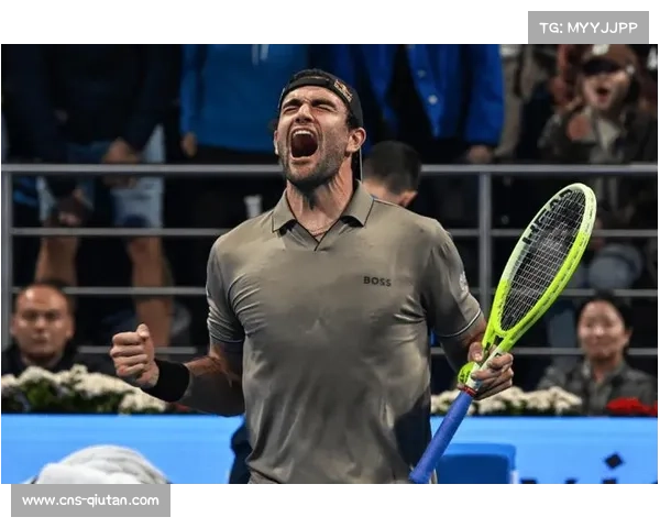 贝雷蒂尼与穆雷温网亚军再聚温布尔登共襄慈善表演赛筹款活动 贝雷蒂尼与穆雷温网亚军再聚温布尔登共襄慈善表演赛筹款活动